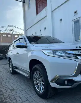 Mitsubishi Pajero Sport 2018 Warna Putih