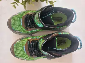 Sepatu skechers anak ori