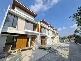 Rumah 2 Lantai Sisa 1 Unit Dekat RSA Jombor Jl KebonAgung