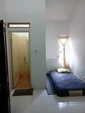 Kosan Sisa 5 Kamar Lagi Lokasi Jl Juanda Dago
