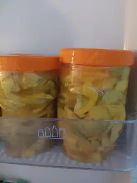 Jarukan mangga manis asam asin pedas