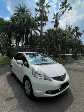 Honda jazz s 2011