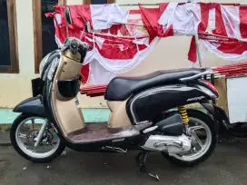 Scoopy fi 2013 lengkap bagus mesin halus