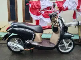 FORSALE HONDA SCOOPY FI 2013