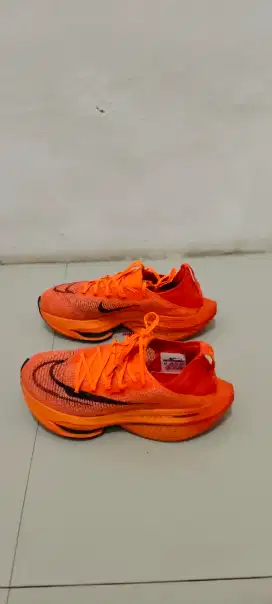 Sepatu lari running