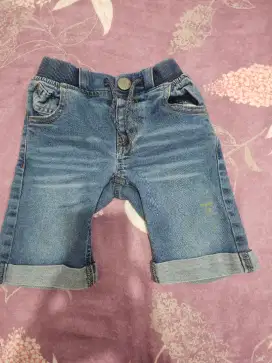 Preloved Mothercare ORI Store Celana Pendek Jeans anak laki laki 2-3th