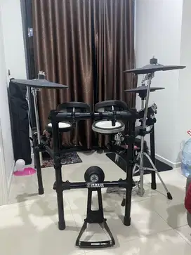 Drum Yamaha DTX 562+Pedal Iron Cobra