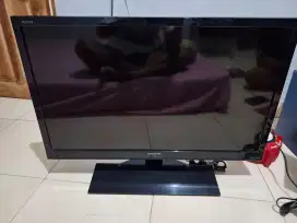 Sharp Aquos LED 32Inch