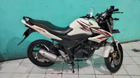 Honda CB150R 2013 ful orisinil