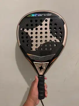 JUAL RACKET PADEL STARVIE 98% LIKE NEW