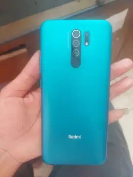 Redmi 9 4+1/64gb