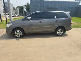 Toyota Kijang Innova 2015 Bensin