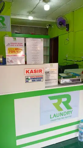 Cari karyawan laundry