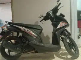 Honda beat tahun 2016