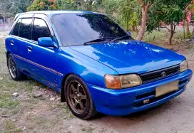 Starlet 1.3 se 91 plat bk medan