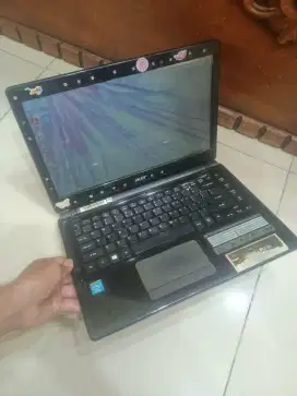 Lactop acer E1-410 normal semua nya tas SM charger nya