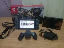 Nintendo switch v2 ofw edition monster Hunter fullset