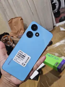 INFINIX HOT 30i RAM 8/128 GB SKY BLUE