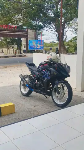 Ojek panggilan atau langganan