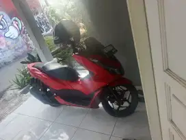 PCX tahun 2022 warna merah dop
