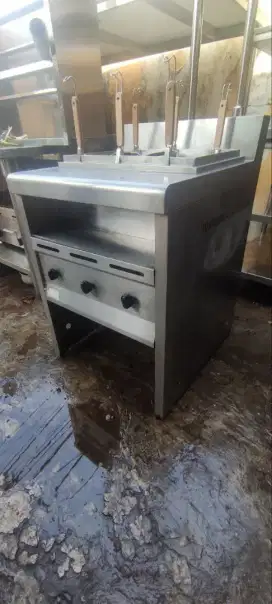 Noodle boiler
6 hole
Saringan baru
Ukuran 60x69x80

Harga 4.100.000