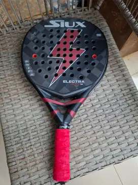 Raket Padel SIUX ST 03 PRO SE WITH BOX