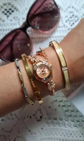 Jam Tangan Wanita Vintage Collection  Hello Kitty
