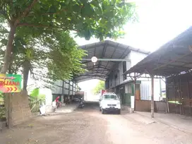 Disewakan / Jual Tanah + Gudang Raya Kedamean Gresik, Jatim 3600 m2