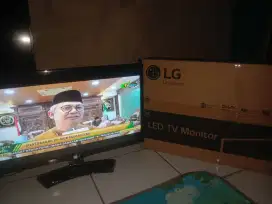 LED tv monitor LG. 24    msih bagus  hbis ganti panel layar lcd baru