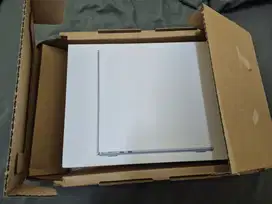 IBOX Macbook Air M4 ram 16gb ssd 256gb Apple Sky Blue resmi BNIB