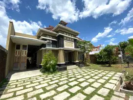 Rumah Halaman Luas Akses Mudah di Maguwoharjo