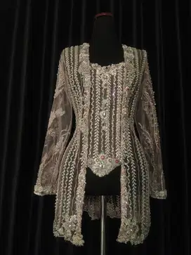 Kebaya premium, kebaya wedding, kebaya wisuda, kebaya tunangan
