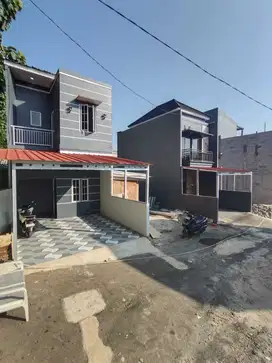 Rumah 2 lantai 2 kamar tidur 2 kamar mandi bisa kpr