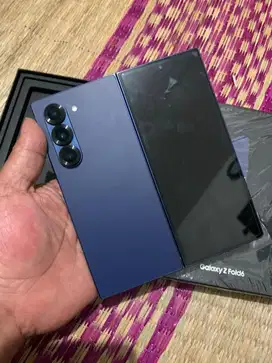 Samsung Z fold 6 12/256 fullset resmi sein