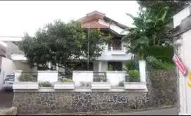 Rumah murah strategis di jalan utama Cibeunying Kaler Bandung