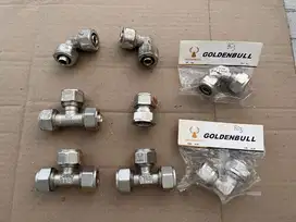 Penghubung pipa air panas