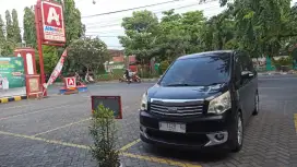 Di jual Mobil Toyota NAV1 2013