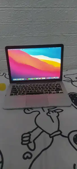MacBook Pro Retina 2014 | Core i5 / RAM 8GB / SSD 512GB | Layar 13