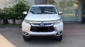 Mitsubishi Pajero Sport Dakar Ultimate AT Putih Fullspec 2018 Low KM