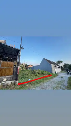 JUAL 185m2 AREA KAMPUS UII TERPADU JL DEGOLAN COCOK KOST