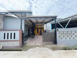 OVER KREDIT RUMAH HOOK LUAS 140 Meter