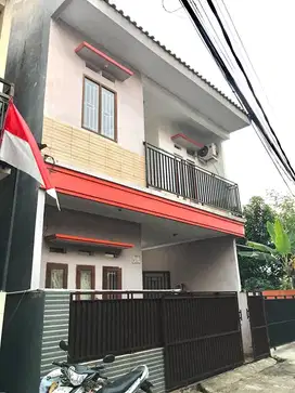 Disewakan/Dikontrakan Rumah di Jatiwarna Jatimurni Bekasi, Strategis