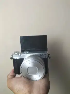 Kamera Mirrolles Nikon J5 Fullshet Tas