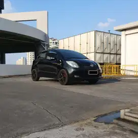 ‼️DP 15 JT‼️TOYOTA YARIS E AT, MOBIL BEBAS LAKA BANJIR