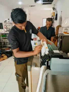 service AC panggilan dan bongkar pasang AC kulkas mesin cuci dll