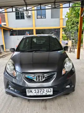Brio Satya 1.2 E MT 2015 Abu - Abu Metalik
