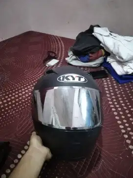 Kyt R 10  fullface