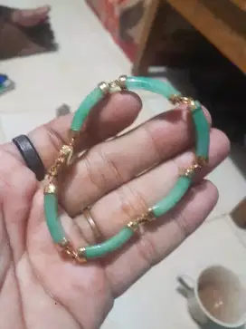 gelang giok wanita motif naga