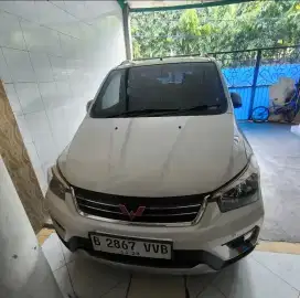 Wuling Confero S Lux 2018 ·