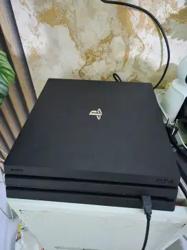 Dijual cepat ps 4 1tb